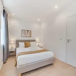 Yellow Charm - Campolide Appartement