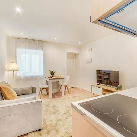 Yellow Charm - Campolide 아파트 리스본