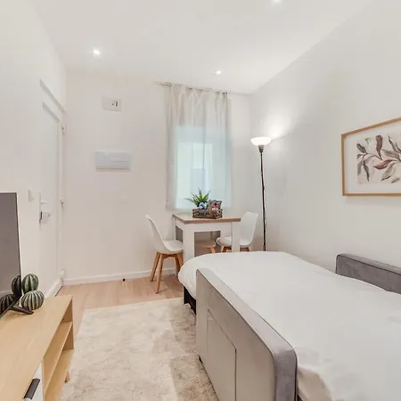 Yellow Charm - Campolide 아파트 리스본