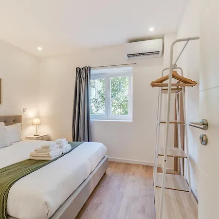 Apartment Yellow Charm - Campolide *